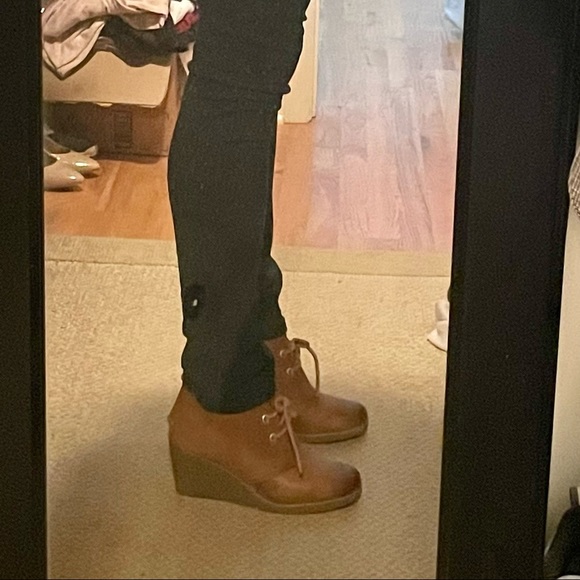 SOLD SPERRY Cognac Leather Wedge Shoe/Bootie 7.5 - Picture 8 of 10